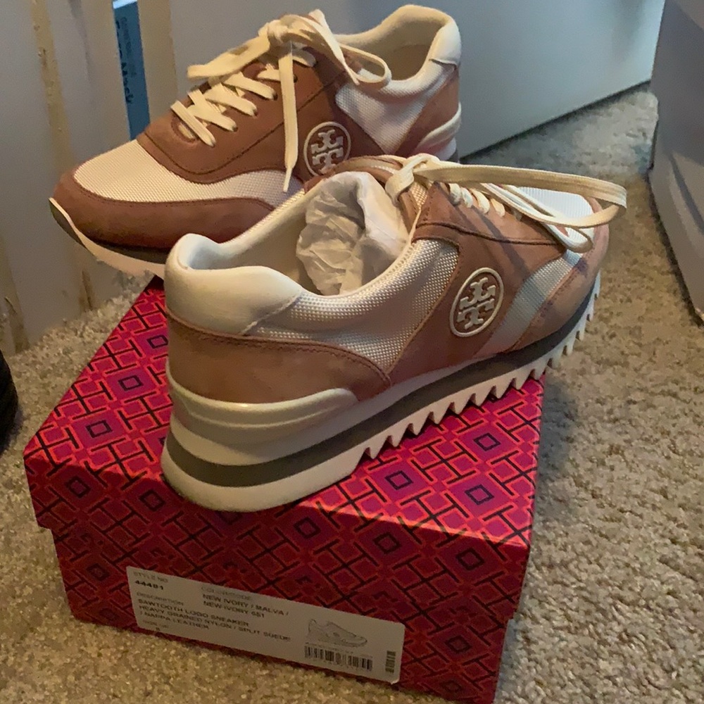 Tory Burch size 8